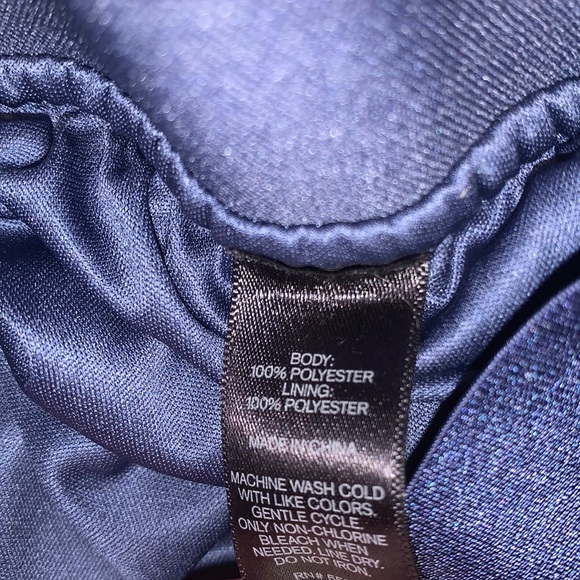 3/$20 🤩 Express Floral Skirt 💙🌸 - Picture 6 of 6